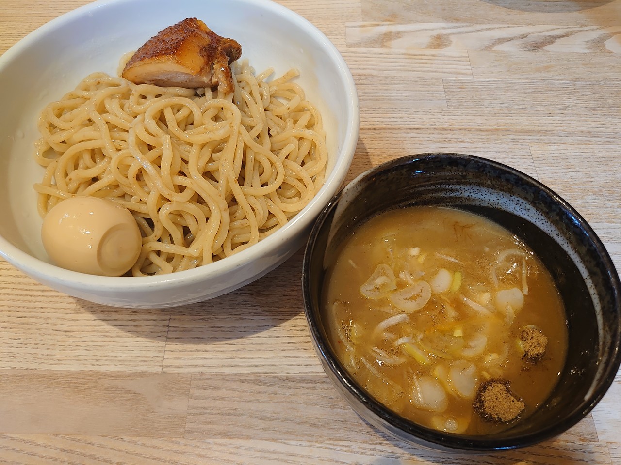 繁のつけ麵